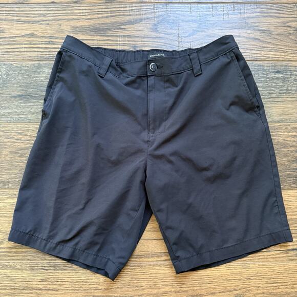 Banana Republic Men’s Tech Shorts Size 36 Black Stretch Quick Dry Casual Golf - Picture 1 of 7